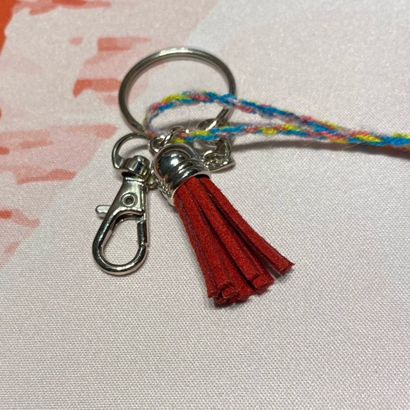 Handmade Embroidered Floral Heart & Tassel Keychain Charm - Picture 3 of 6